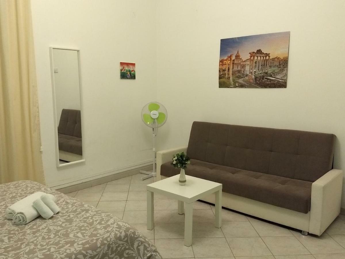 Amoraroma, Economy Guest House With Shared Bathrooms Eksteriør bilde